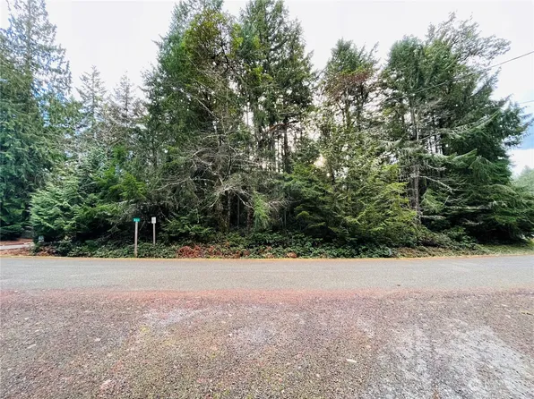 12618 Silver Drive, Anderson Island, WA 98303