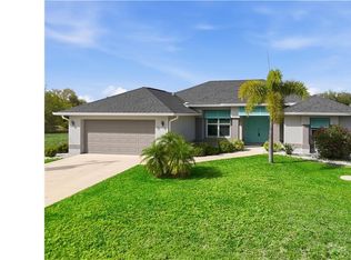 12 Idle Ct, Placida, FL 33946