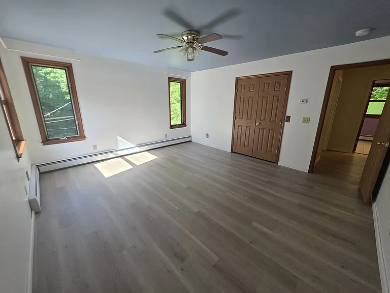 Upstairs main bedroom