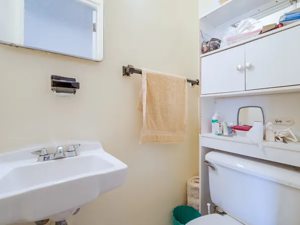 3617 Laconia Avenue image 19 of 46