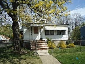 2nd image of 44 Homestead Ave