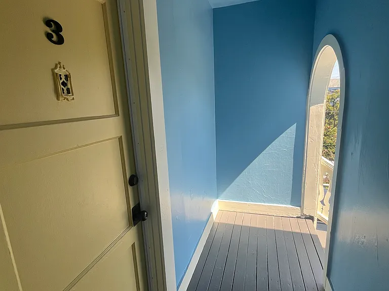 705 Winslow St #3 — Photo 3