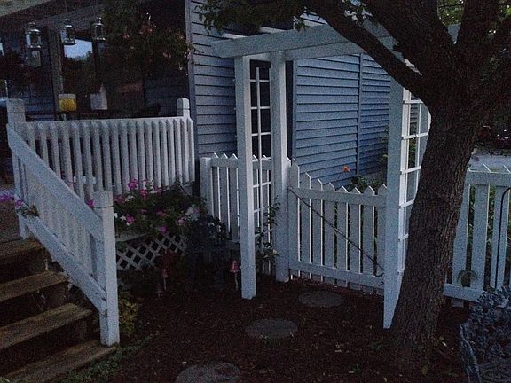 5th image of 900 N Chandler Dr