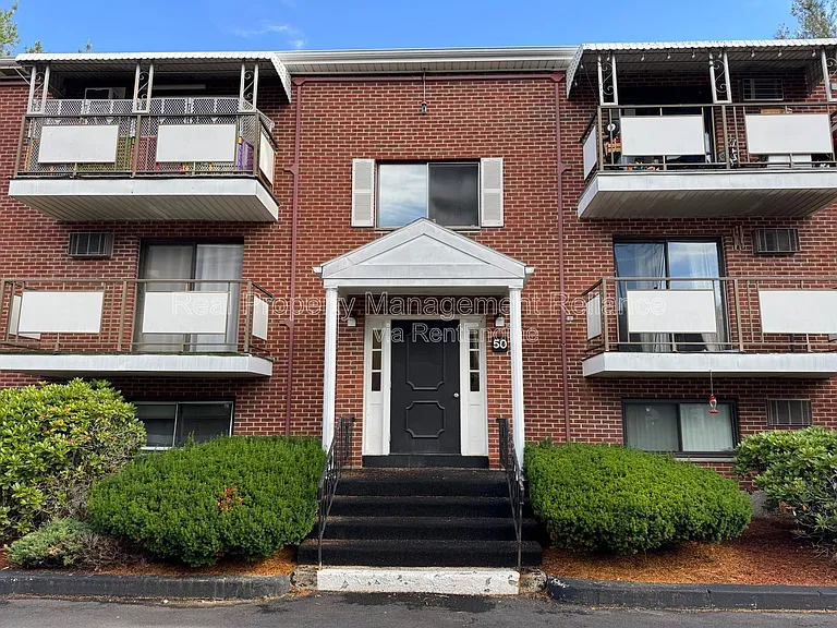 50 Colonial Dr #8 — Photo 13