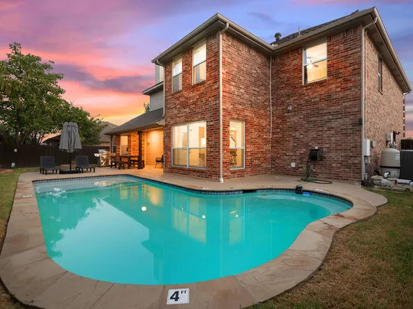 508 Bretts Way, Burleson, TX 76028