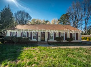 1512 Cedarwood Ln, Charlotte, NC 28212