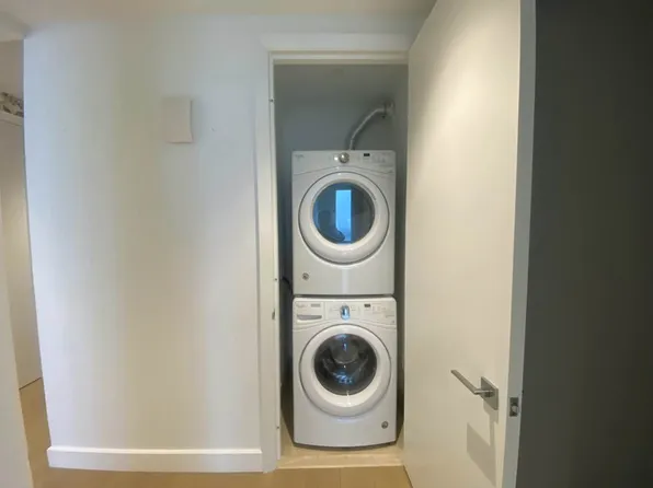 15 Hudson Yards image 9 of 22