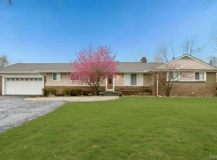 30609 Inkster Rd, Franklin, MI 48025