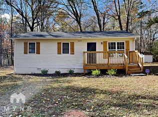 5575 Oglesby Rd, Atlanta, GA 30349