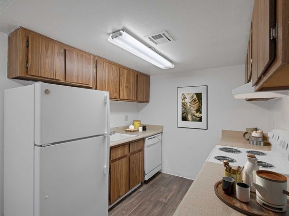 3750 Arville St APT 229
