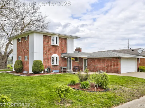 11493 Warren Blvd, Warren, MI 48089