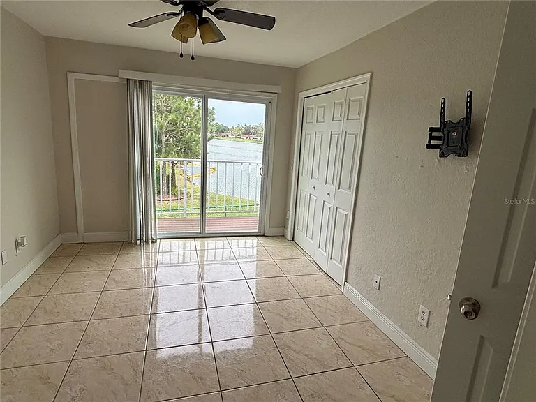 246 Dawn Ct — Photo 12