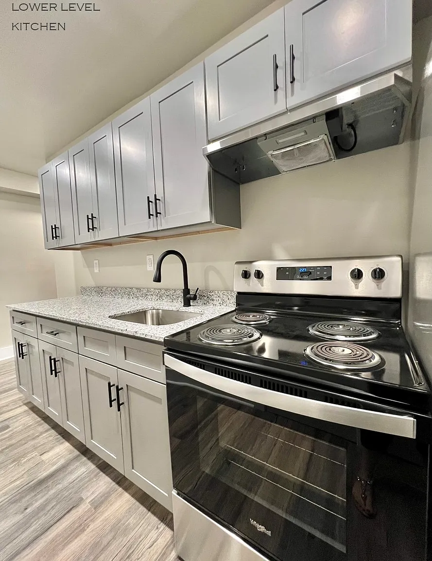3 bed, $1,450 — Photo 4