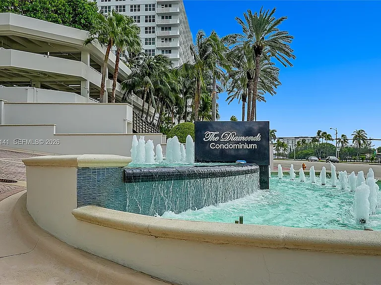 4775 Collins Ave #1806 — Photo 58