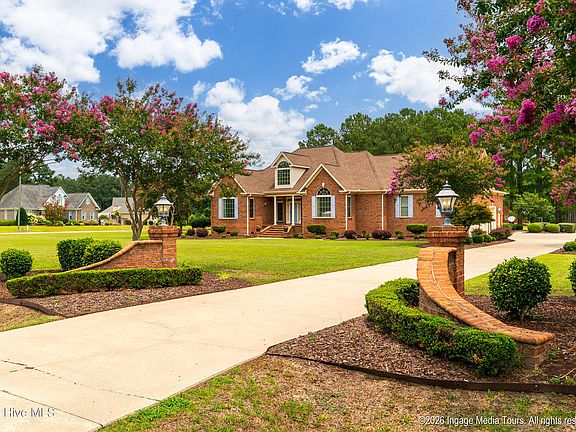 4th image of 1445 Foster Road