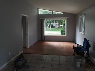 7831 Elm St, Taylor, MI 48180