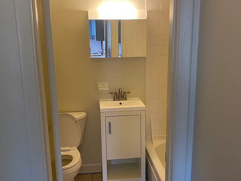 333 W 8th Ave #A2 — Photo 10