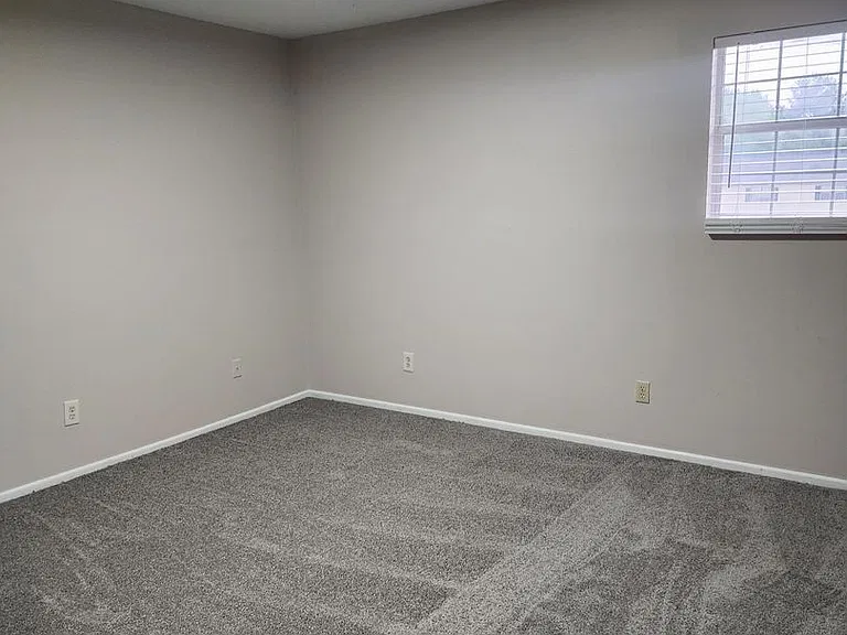 116 Tabitha Ct — Photo 5