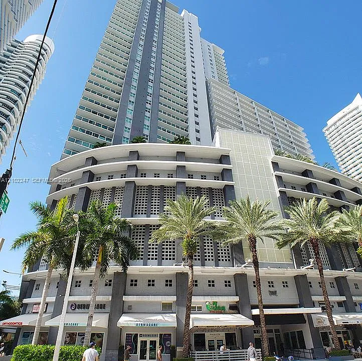 1250 S Miami Ave #1213