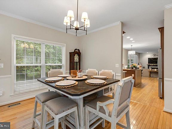 5th image of 11218 Stonebrook Dr