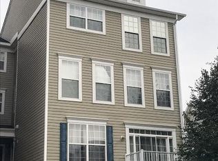 2533 Pascal Pl #199, Oak Hill, VA 20171