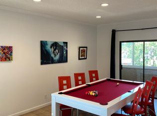 6240 Whitsett Ave APT 201, North Hollywood, CA 91606