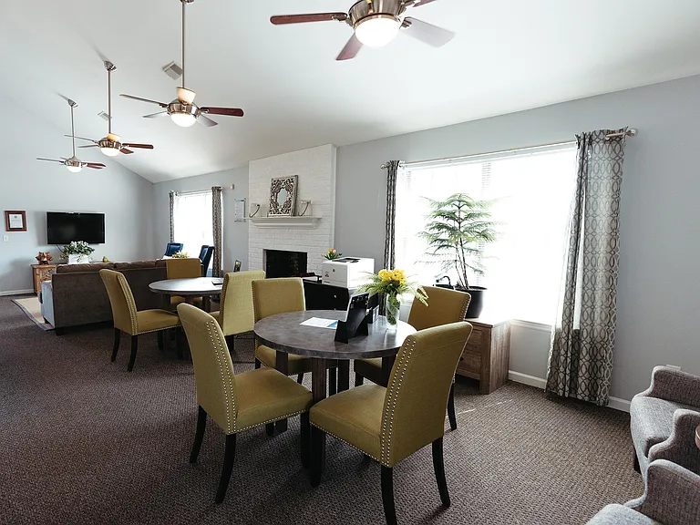 1310 N Rutherford Blvd — Photo 45