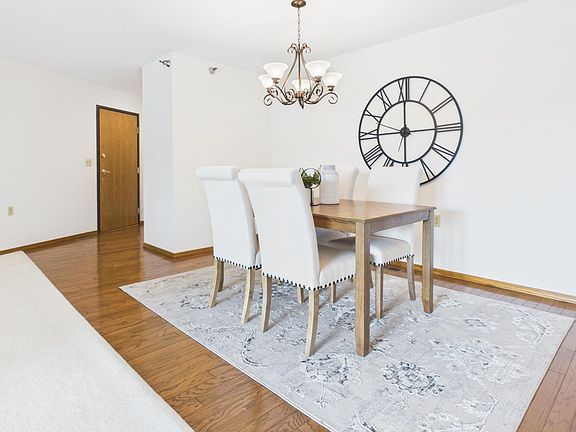 3rd image of 1600 S Southeastern Ave APT 306