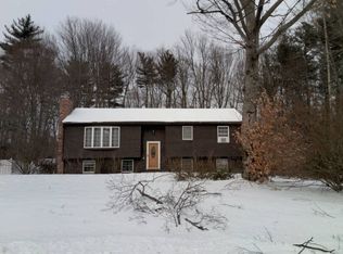 6 Hickory Ln, Rochester, NH 03867