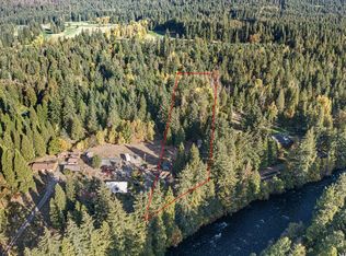 55349 McKenzie River Dr, Blue River, OR