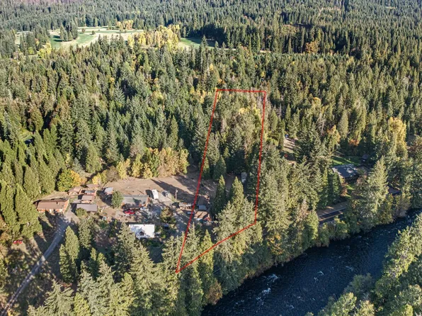 55349 McKenzie River Dr, Blue River, OR 97413