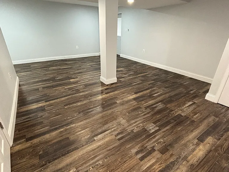1835 Clarke Blvd — Photo 33