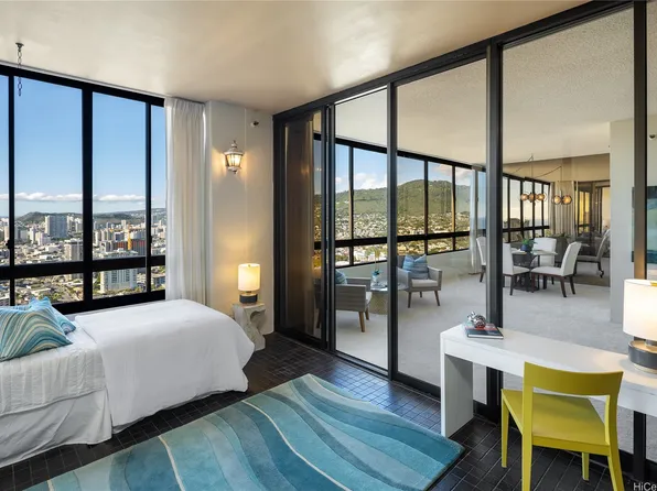 2499 Kapiolani Blvd APT 3804, Honolulu, HI 96826