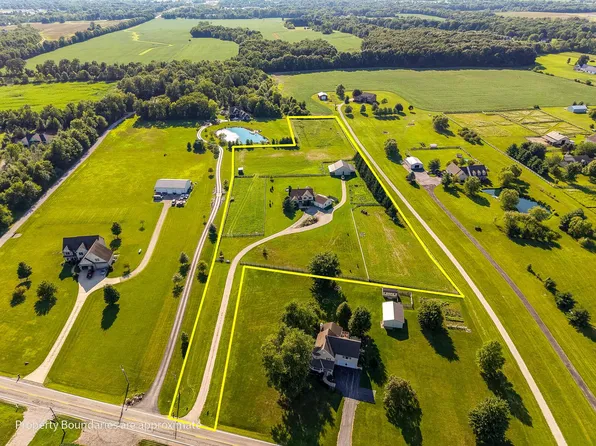 2313 Horseshoe Rd, Delaware, OH 43015