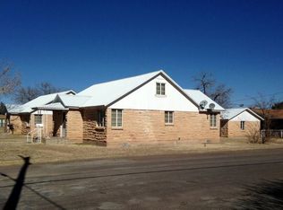 902 N 5th St, Alpine, TX 79830