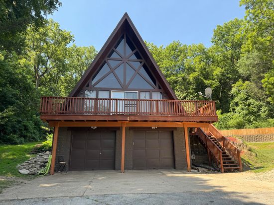 500 Powells, Crescent, IA 51526