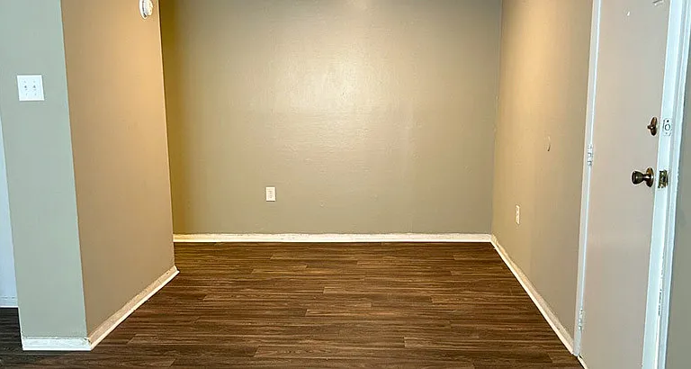 Westgate Apartments — Photo 5