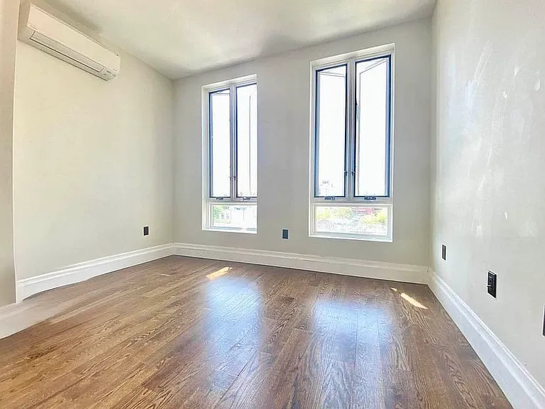 83 Stockholm St #3B — Photo 11