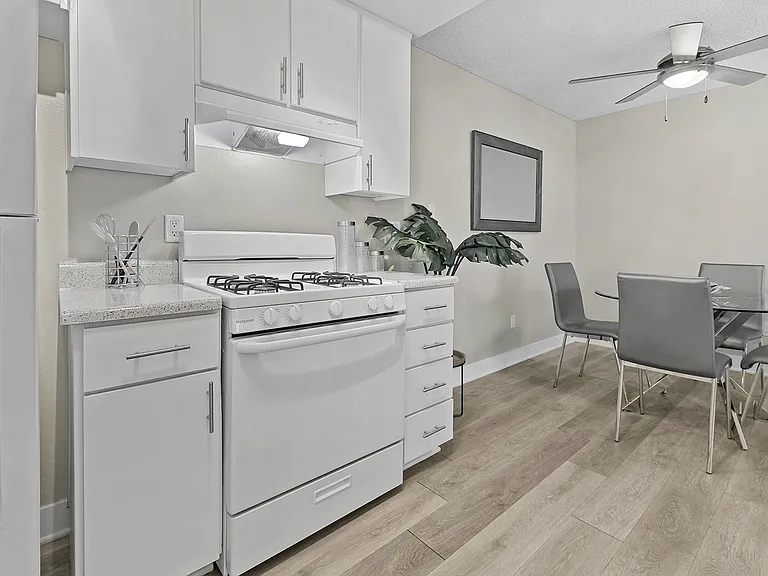 Tuscany Apartment Homes — Photo 7