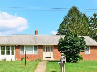 1398 Norton Rd, Harrisburg, PA 17113