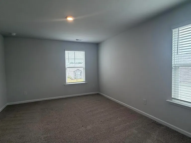 742 Ladywood Dr — Photo 13