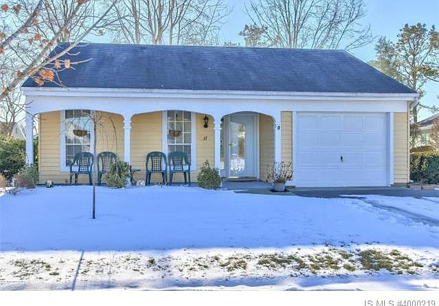 1st image of 37 Sandhurst St