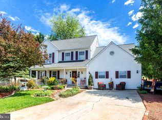 697 Garden Ct, Westminster, MD 21157