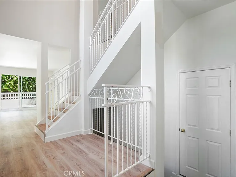 4957 Vejar Dr — Photo 10