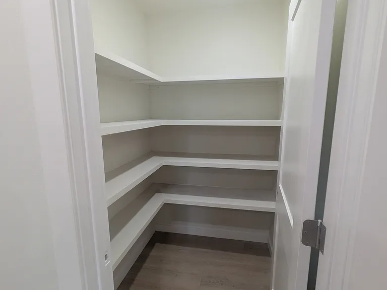 202 N Ora St — Photo 12