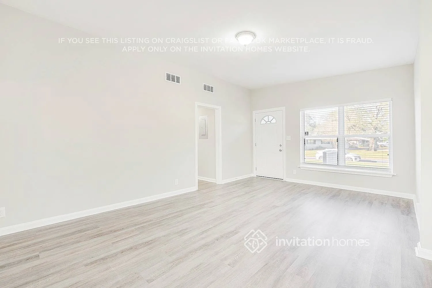6336 Bondy Pl Jacksonville, FL 32210 — Photo 3