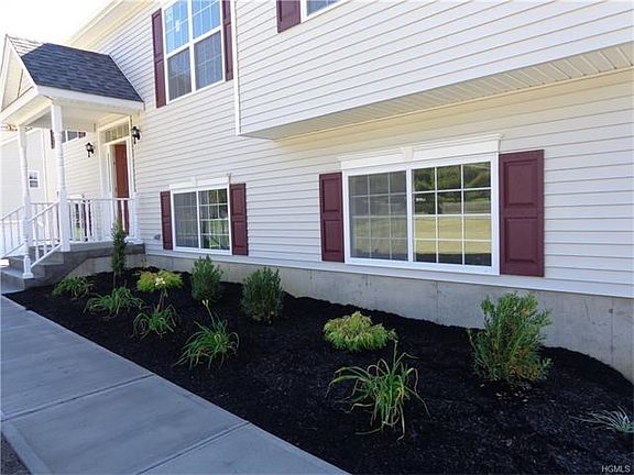 PICTURE IS OF PREVIOUSLY BUILT HOME