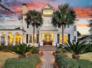 643 Island Park Dr, Charleston, SC 29492