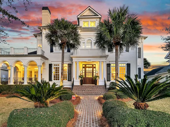 643 Island Park Dr, Charleston, SC 29492