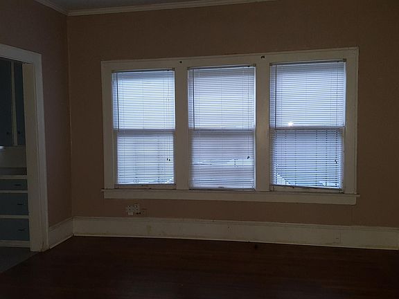 3rd image of 101 Egan St